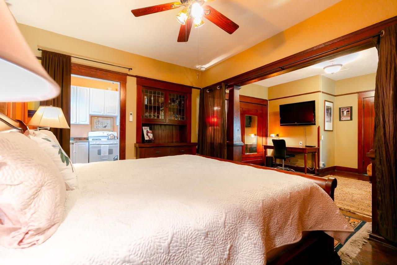 Mudville Flats Hotel San Diego